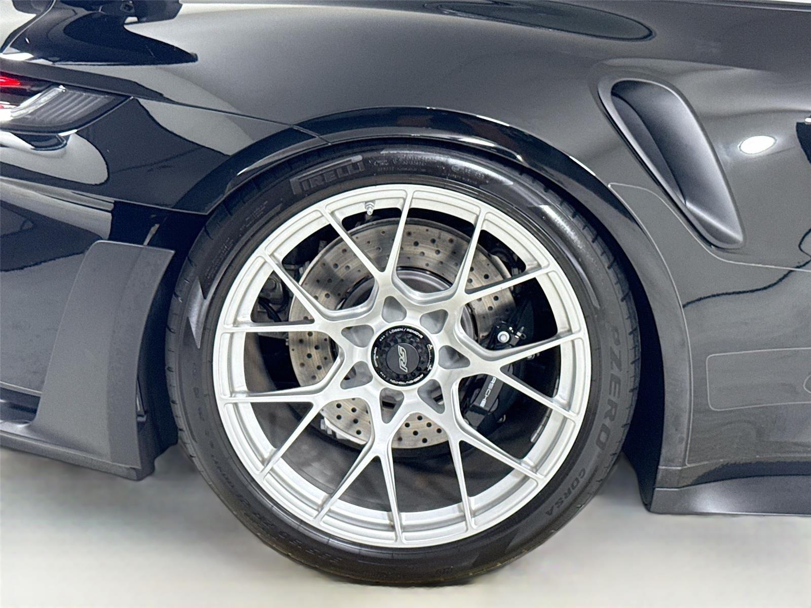 2025 Porsche 911 GT3 RS photo 36