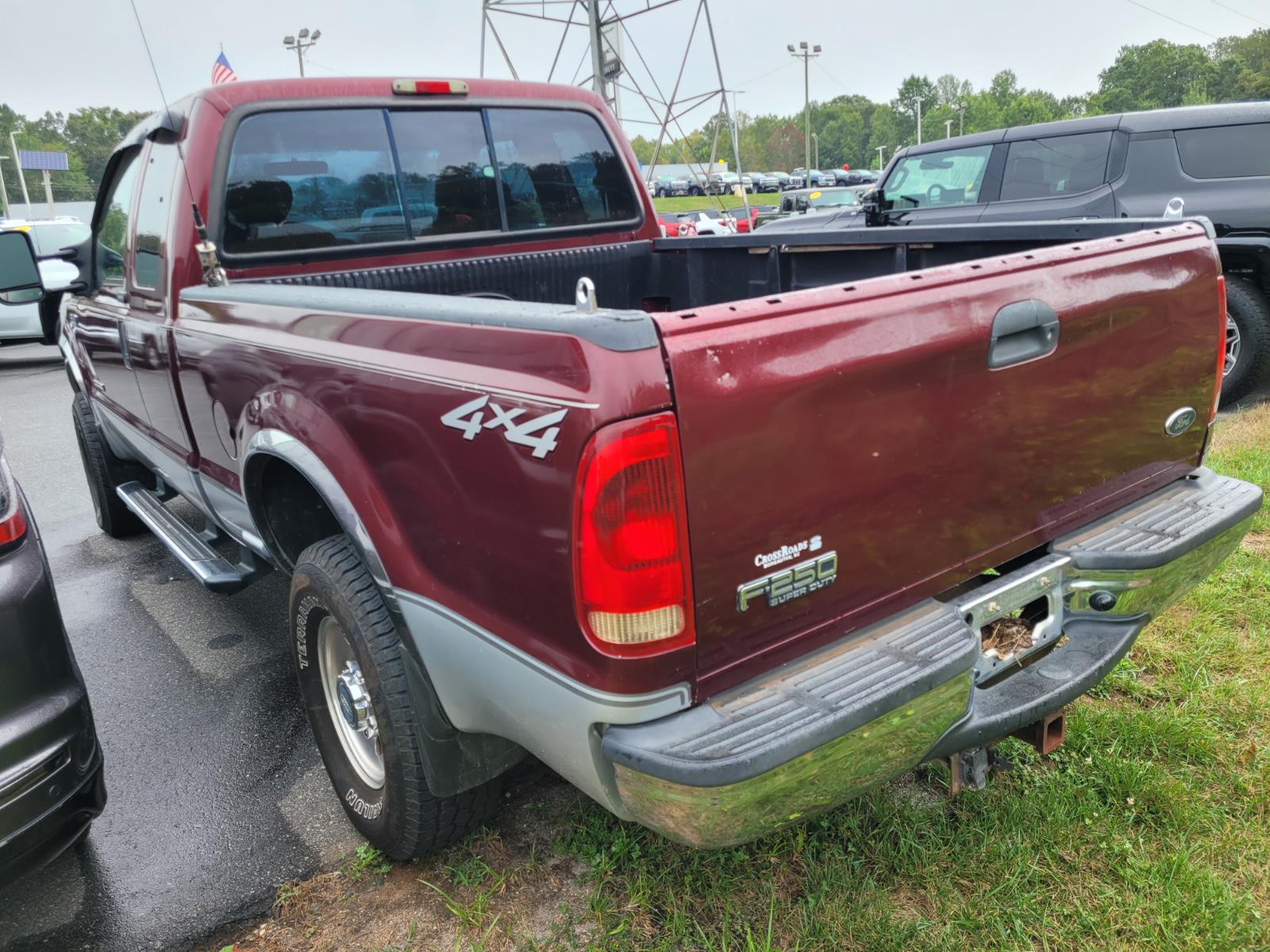 2004 Ford F-250 XLT photo 9
