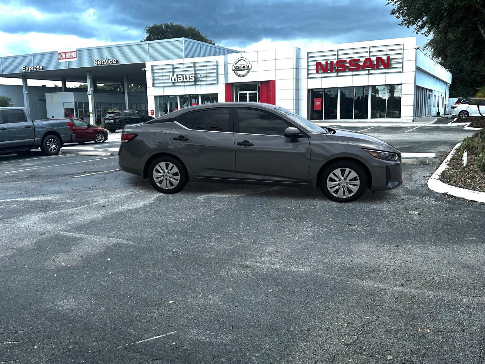 2025 Nissan Sentra S photo 2