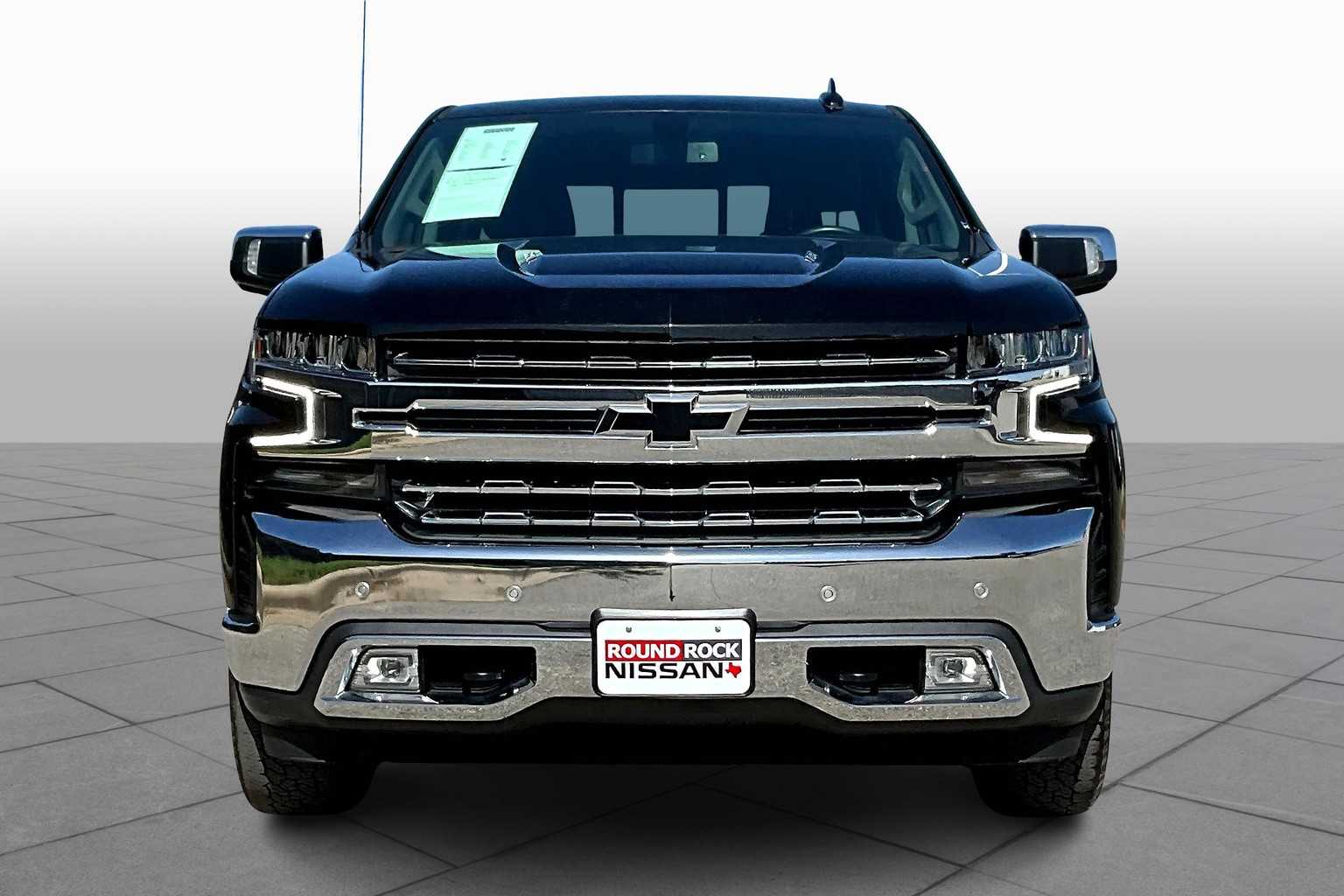 2022 Chevrolet Silverado 1500 LTZ photo 3