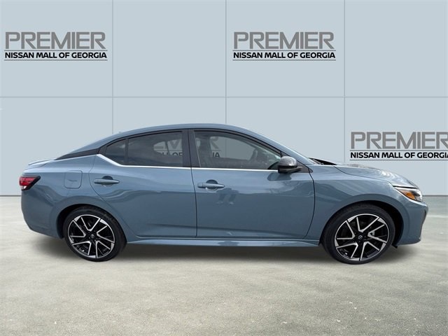 2025 Nissan Sentra SR photo 4