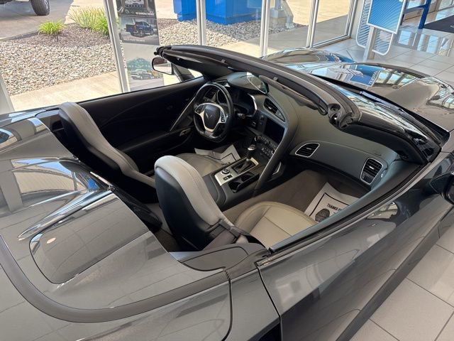 2017 Chevrolet Corvette Stingray 1LT Z51 photo 5
