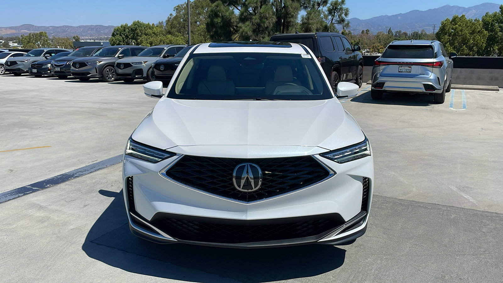 2026 Acura MDX SH-AWD photo 8