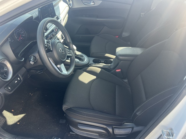2021 Kia Forte LXS photo 3