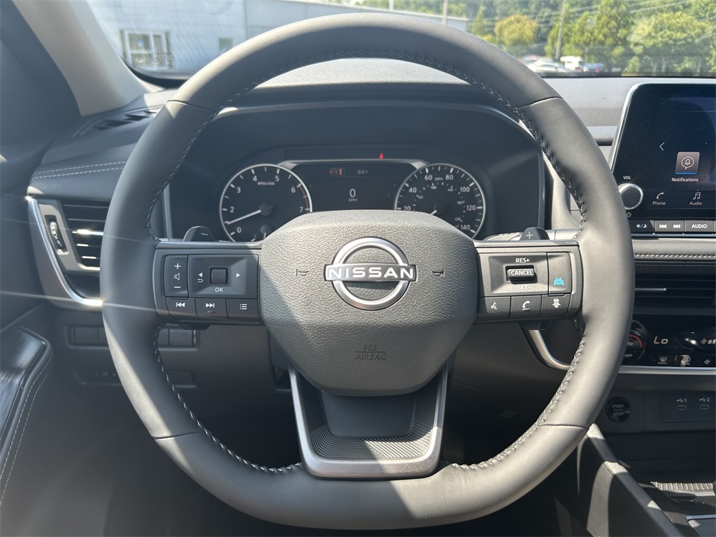 2026 Nissan Rogue SV photo 13