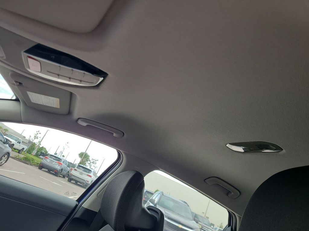 2025 Kia K4 LXS photo 20