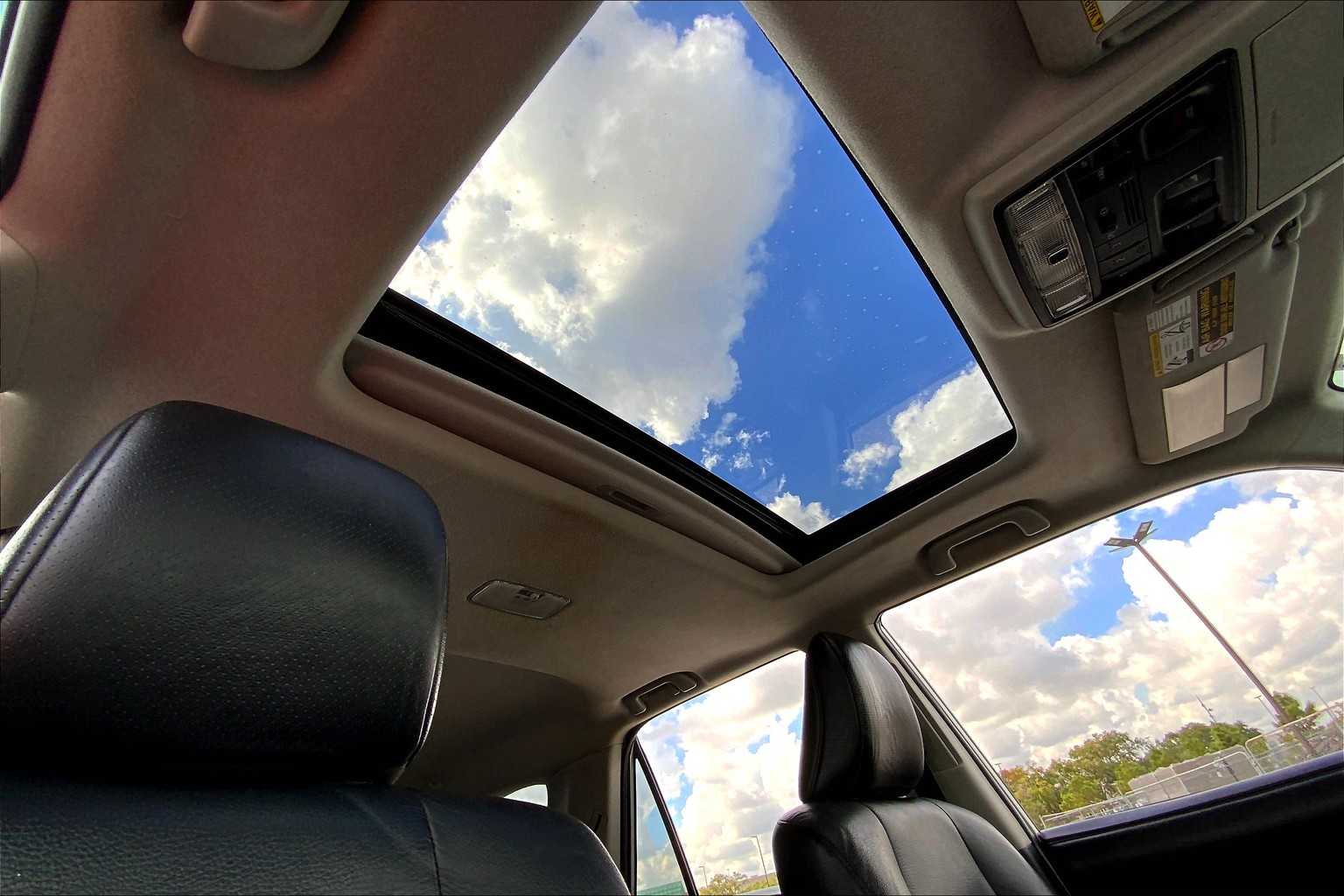 2012 Toyota 4Runner SR5 photo 13
