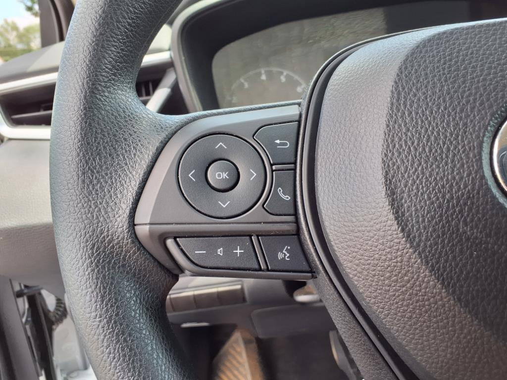 2024 Toyota Corolla LE photo 22