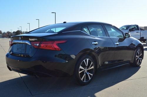 Used 2018 Nissan Maxima SL with VIN 1N4AA6AP3JC381638 for sale in West Burlington, IA
