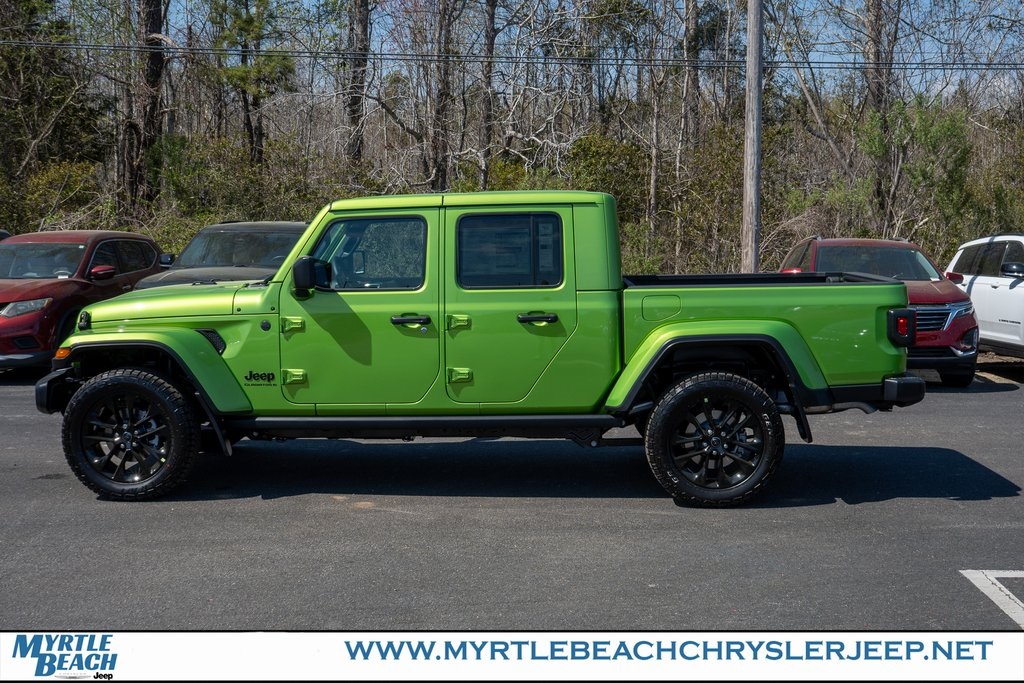 2025 Jeep Gladiator Sport photo 3