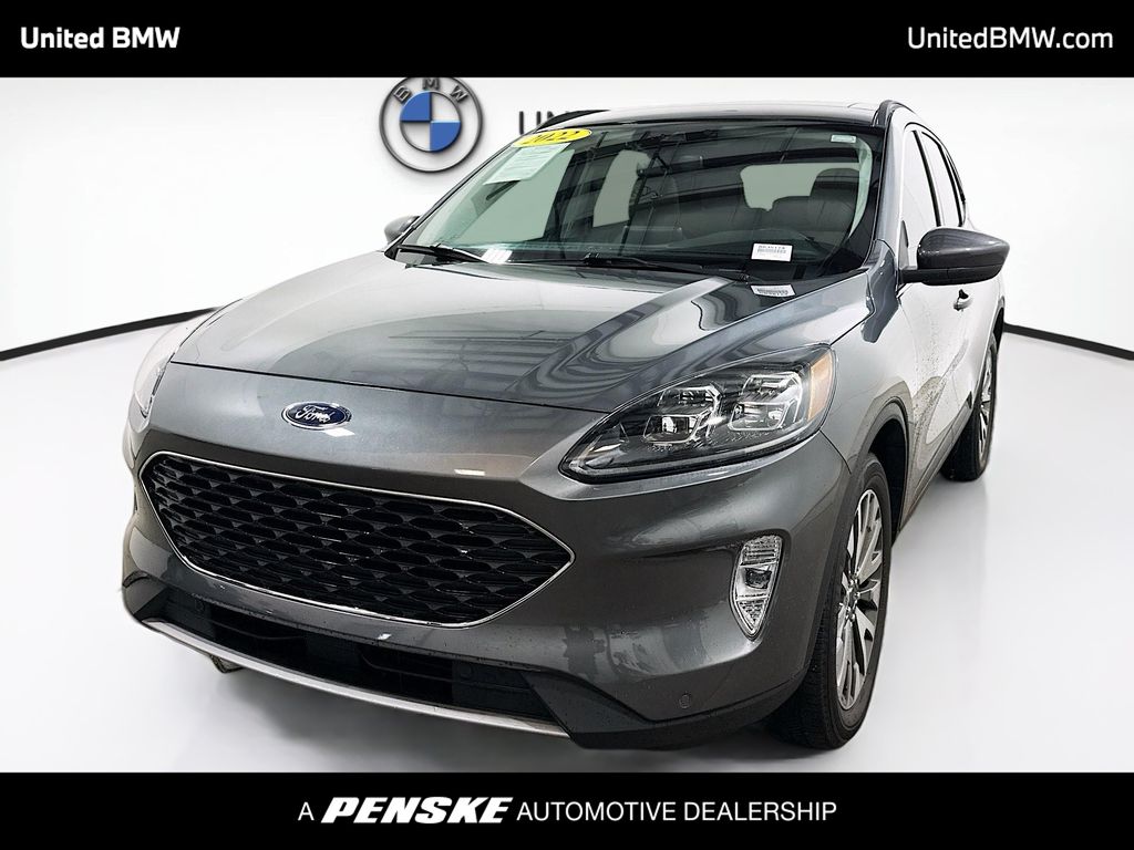2022 Ford Escape Titanium