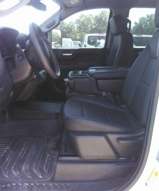 2024 Chevrolet Silverado 2500HD Work Truck Z71 photo 4