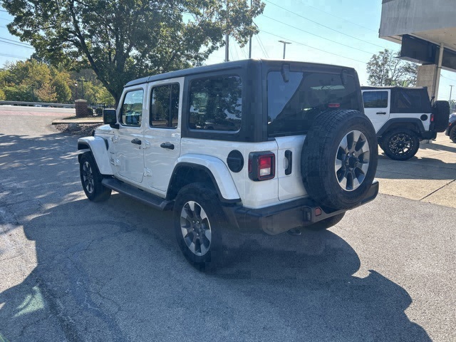 2022 Jeep Wrangler Unlimited Sahara photo 3