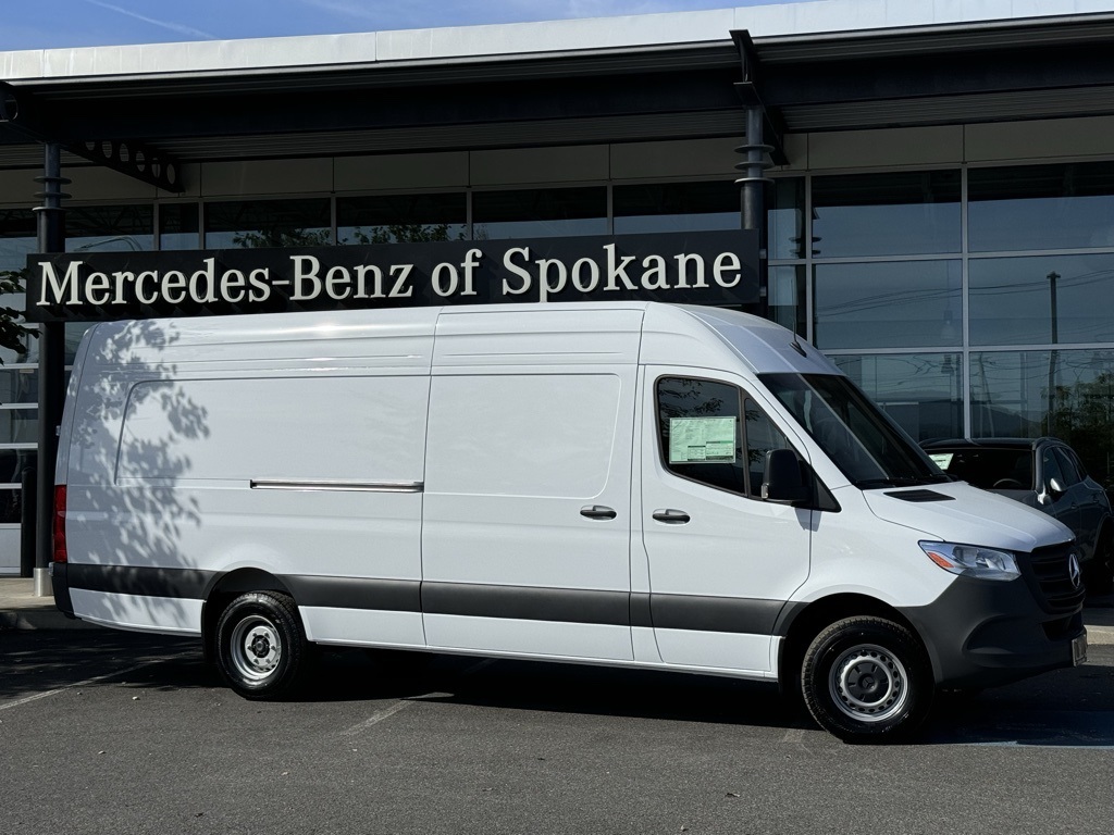 2025 Mercedes-Benz Sprinter Cargo Van Base's photo
