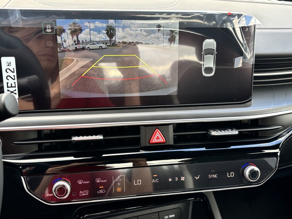 2026 Kia K5 GT-Line photo 8