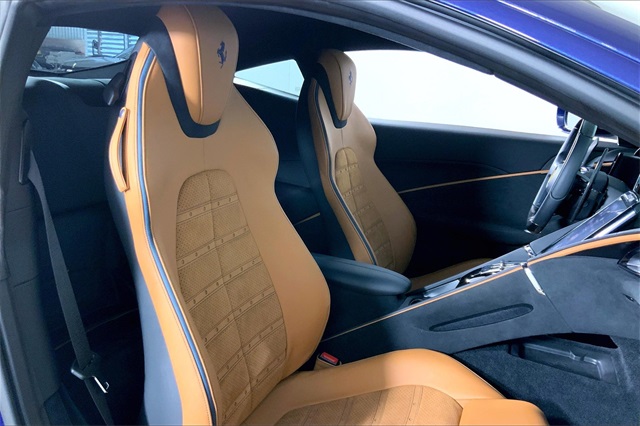 2023 Ferrari Roma Base photo 17