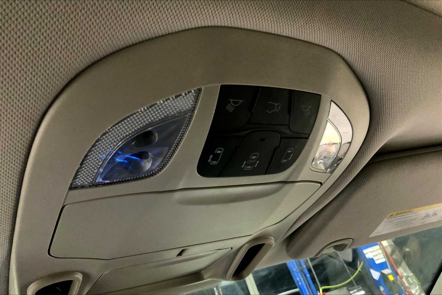 2023 Chrysler Pacifica Limited photo 29