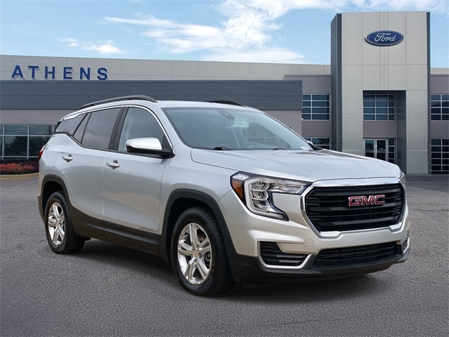 2022 GMC Terrain SLE's photo