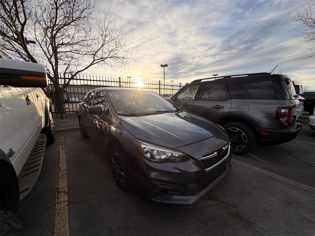 2017 Subaru Impreza Base's photo