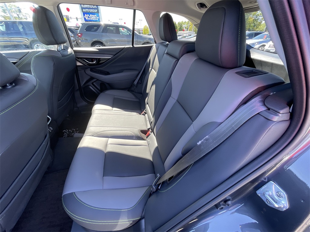 2024 Subaru Outback Onyx Edition photo 38