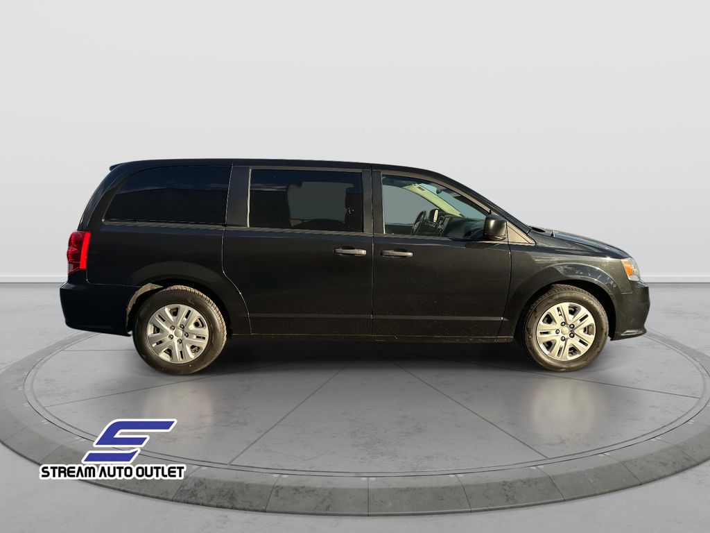 2019 Dodge Grand Caravan SE photo 4