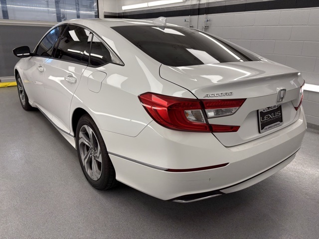 2019 Honda Accord EX photo 4