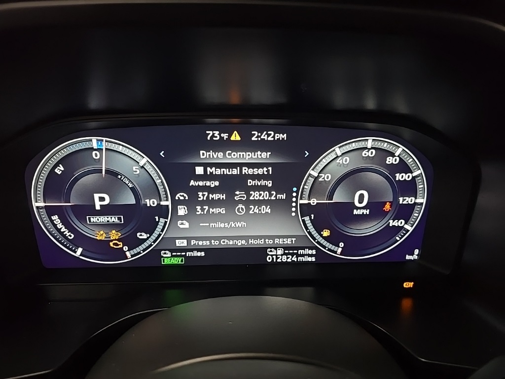 2023 Mitsubishi Outlander PHEV SEL photo 22