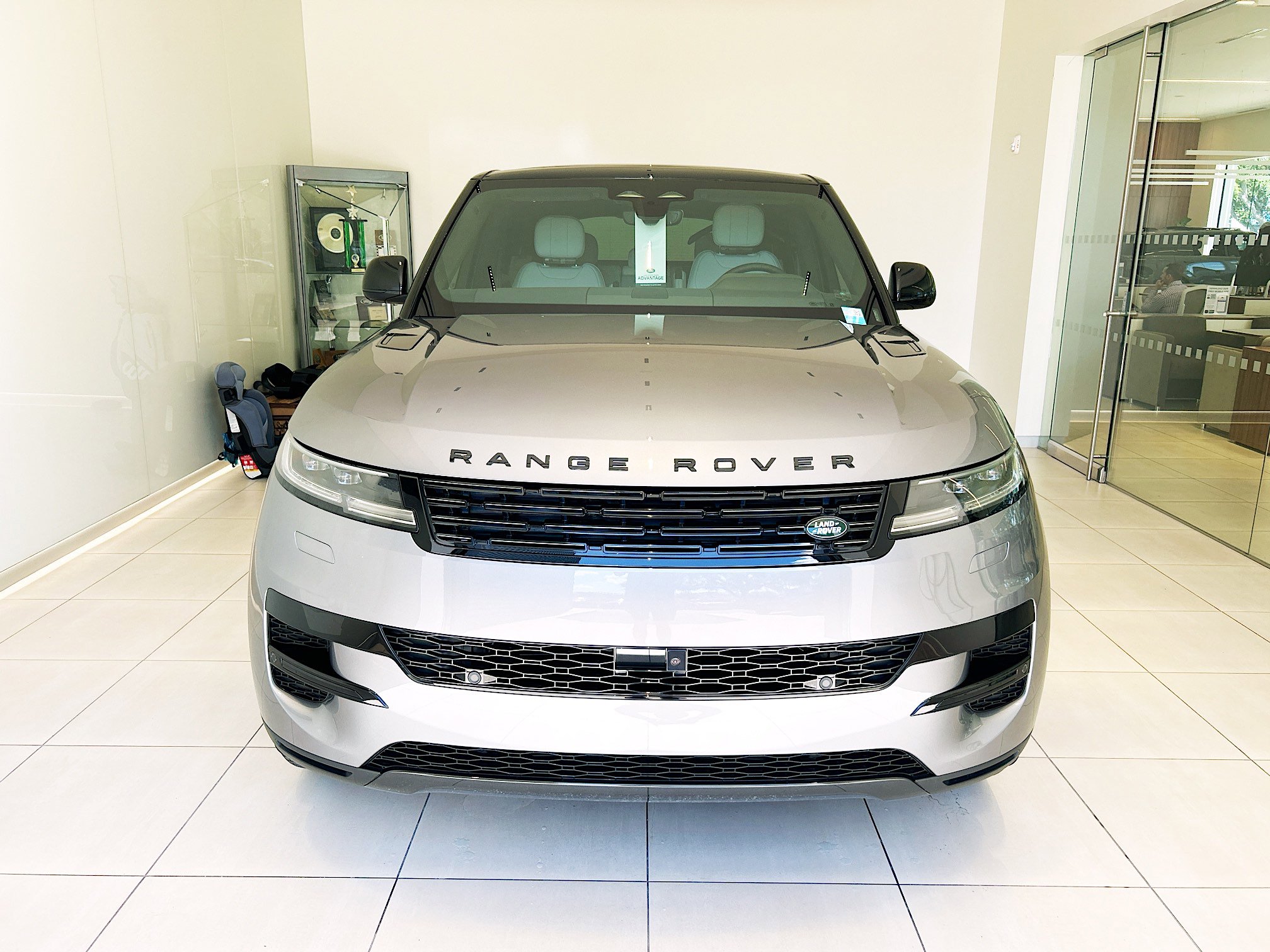 New 2024 Land Rover Range Rover Sport SE SUV in Tampa A403316 Land