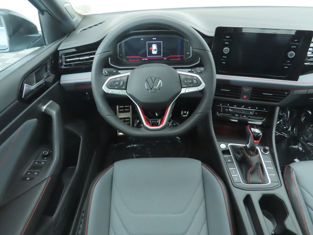 2026 Volkswagen Jetta GLI 2.0T Autobahn photo 6