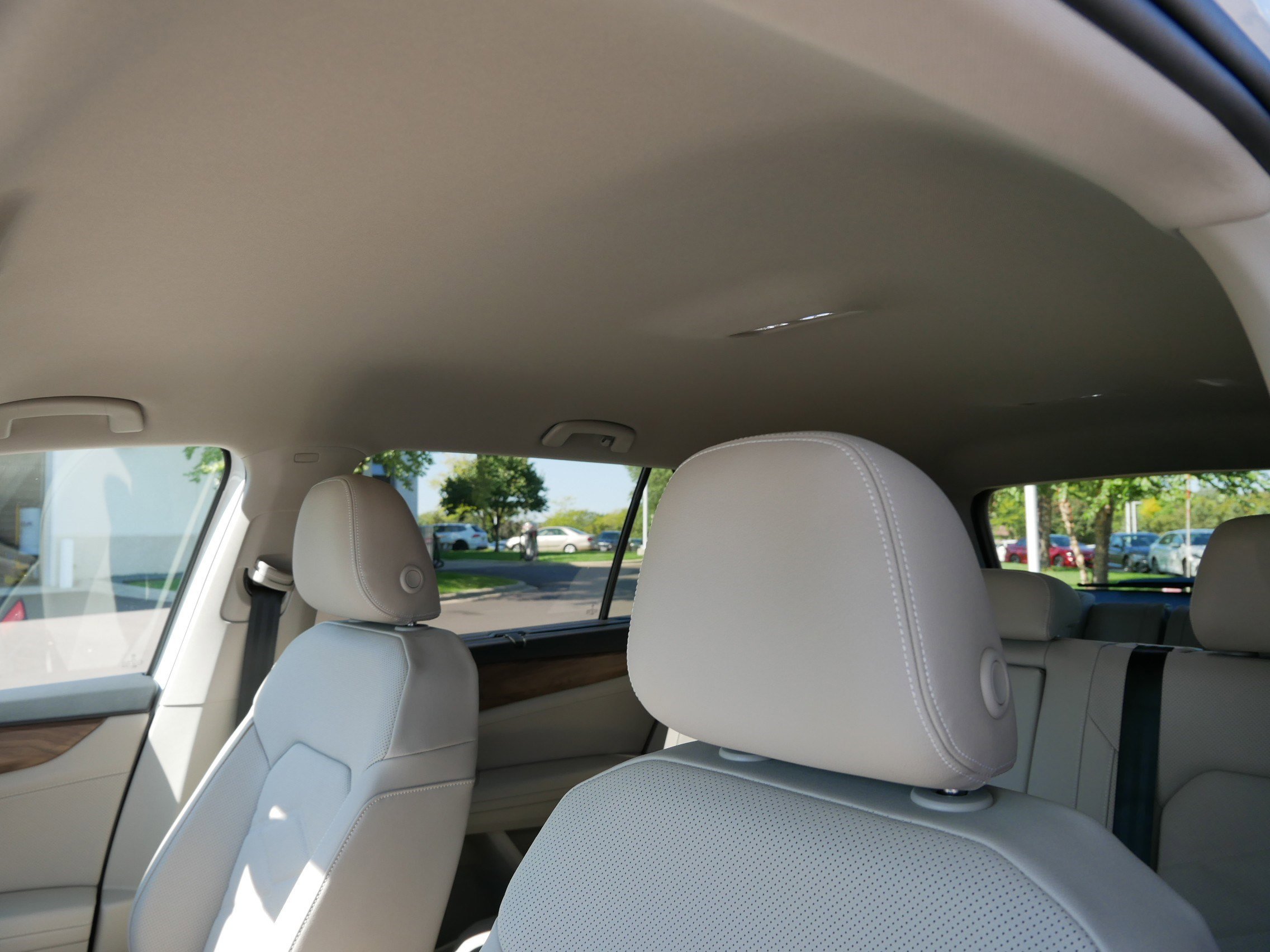2026 Volkswagen Atlas SE Technology photo 10