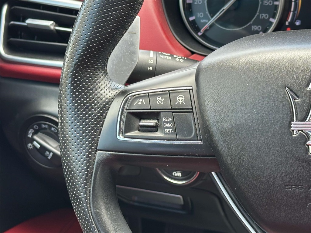 2022 Maserati Ghibli Modena Q4 photo 9