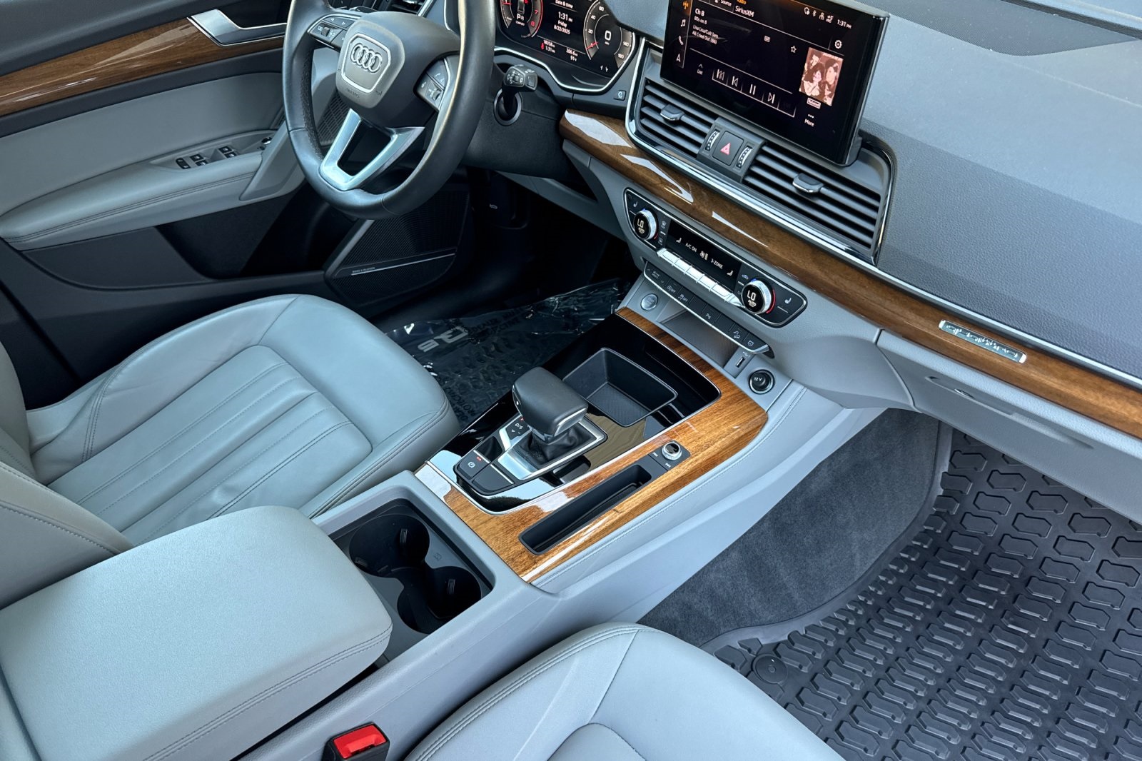 2024 Audi Q5 40 Premium Plus photo 15