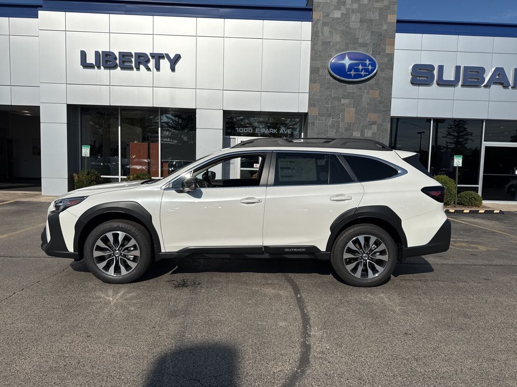 2025 Subaru Outback Limited's photo