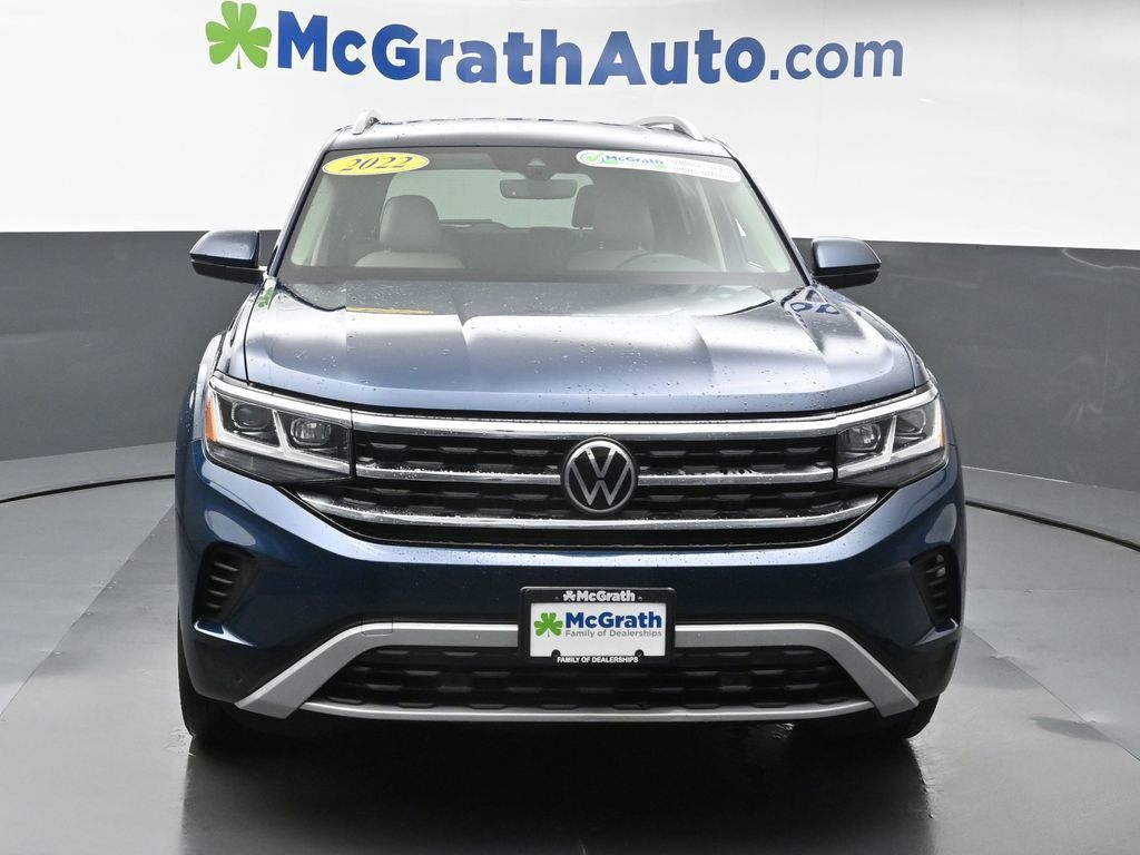 2022 Volkswagen Atlas SEL photo 2