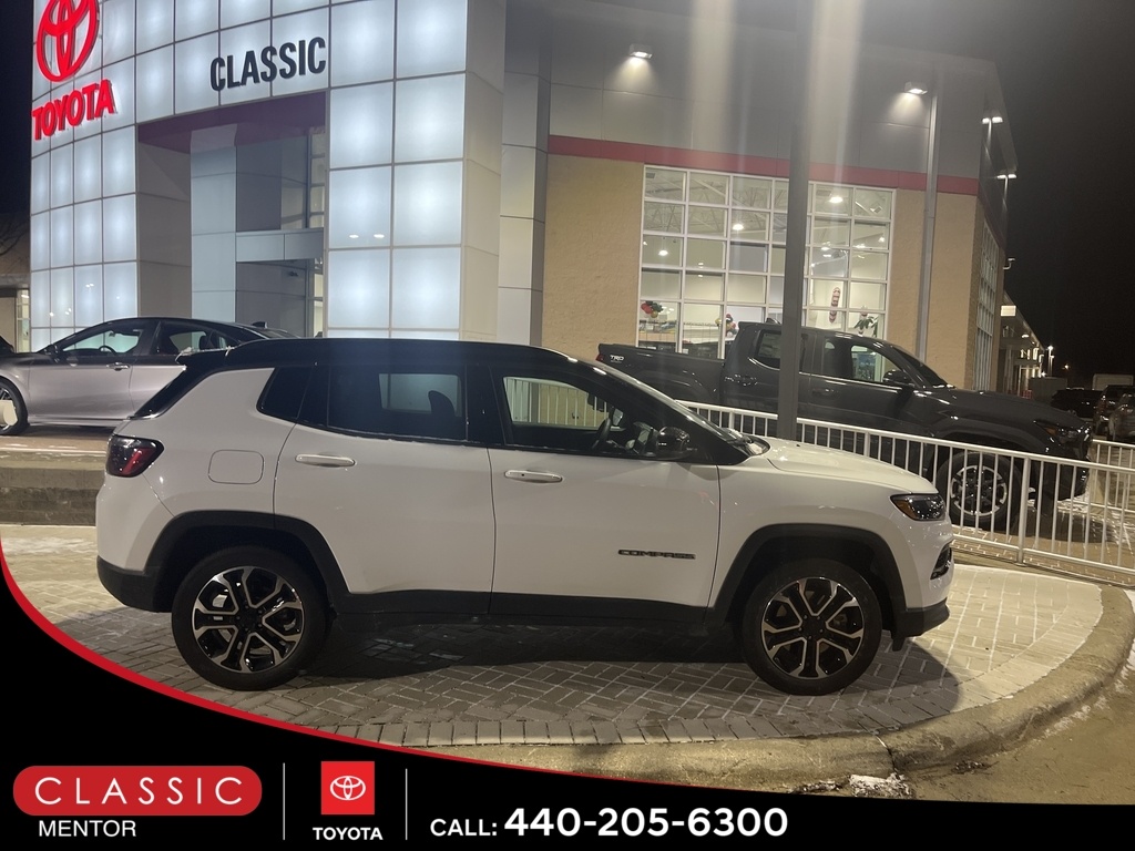 2023 Jeep Compass Limited's photo