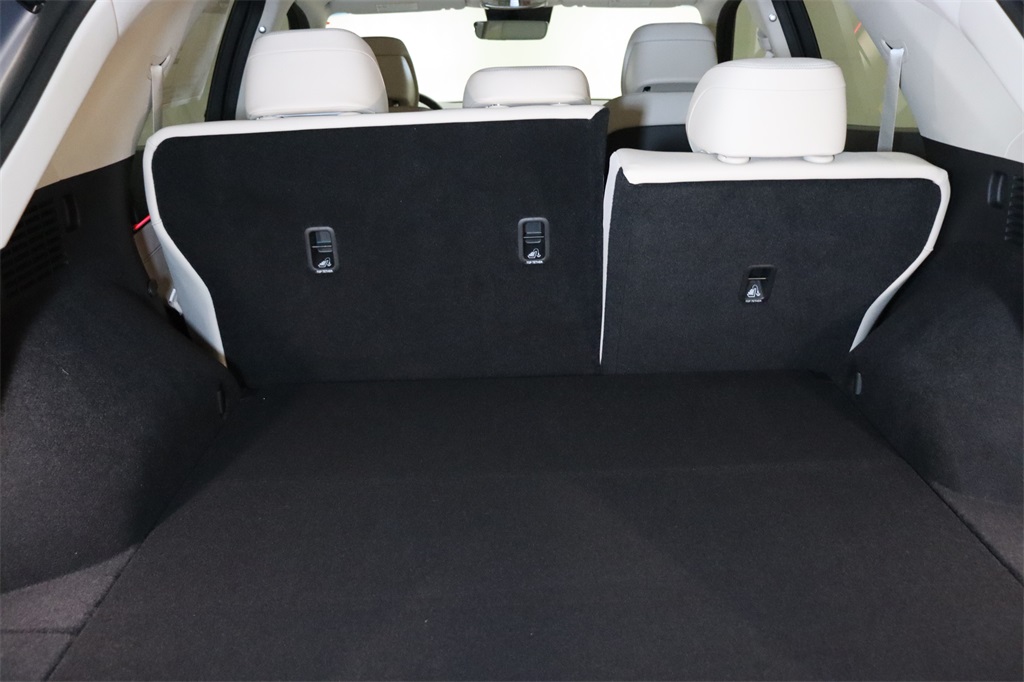 2026 Genesis GV70 2.5T Select photo 23