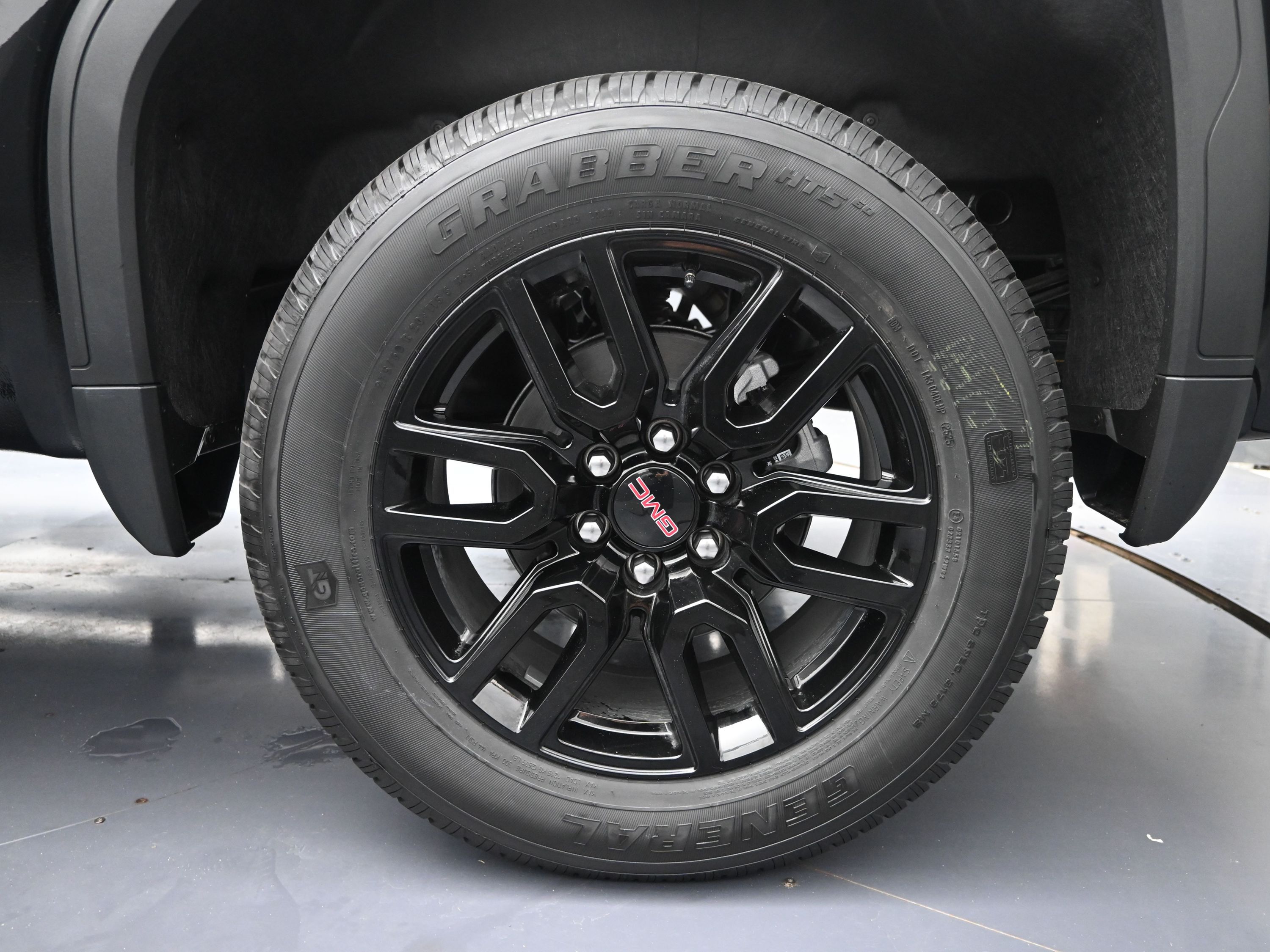2026 Gmc Sierra Elevation photo 11