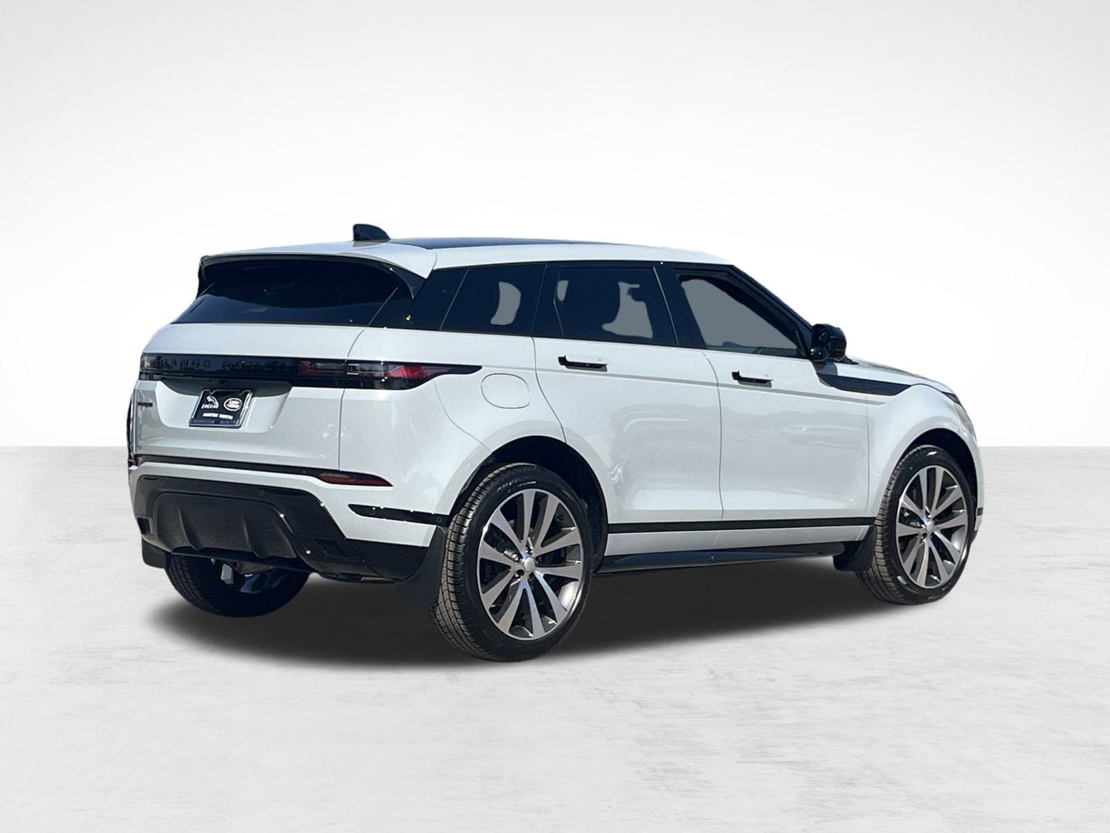 2026 Land Rover Range Rover Evoque Dynamic SE photo 8