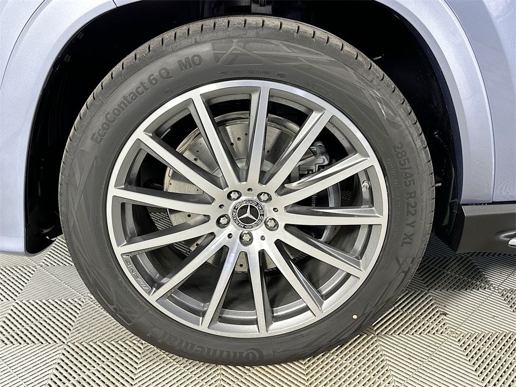 2026 Mercedes Benz GLS 580 4MATIC photo 32