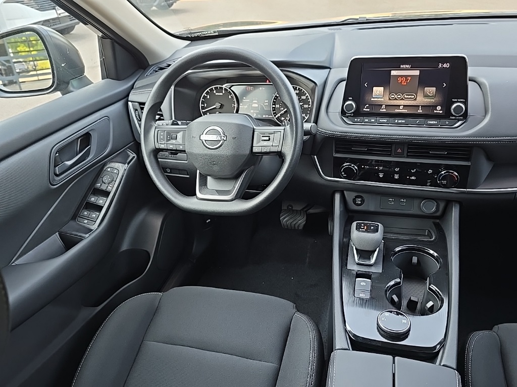 2026 Nissan Rogue S photo 19