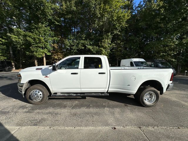2026 Ram 3500 Tradesman photo 3