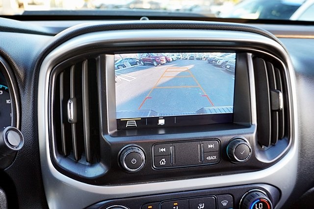 Used 2022 Black Chevrolet ZR2 image 28