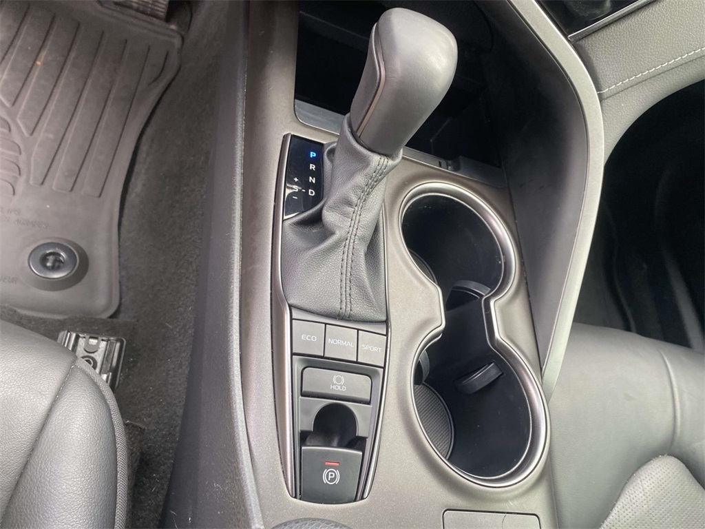 2023 Toyota Camry XSE photo 21