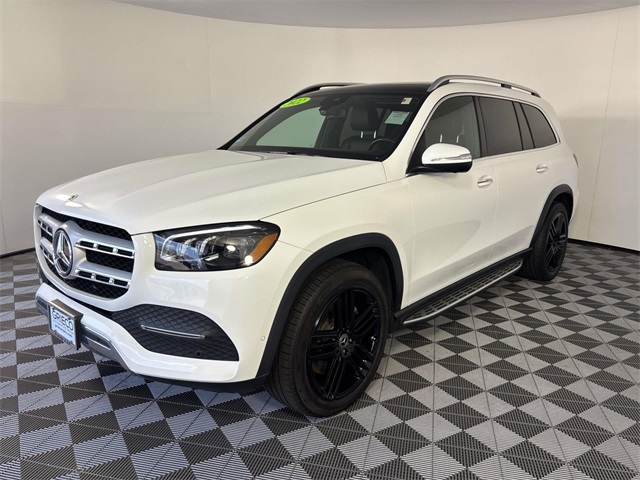2022 Mercedes Benz GLS 450 4MATIC photo 4