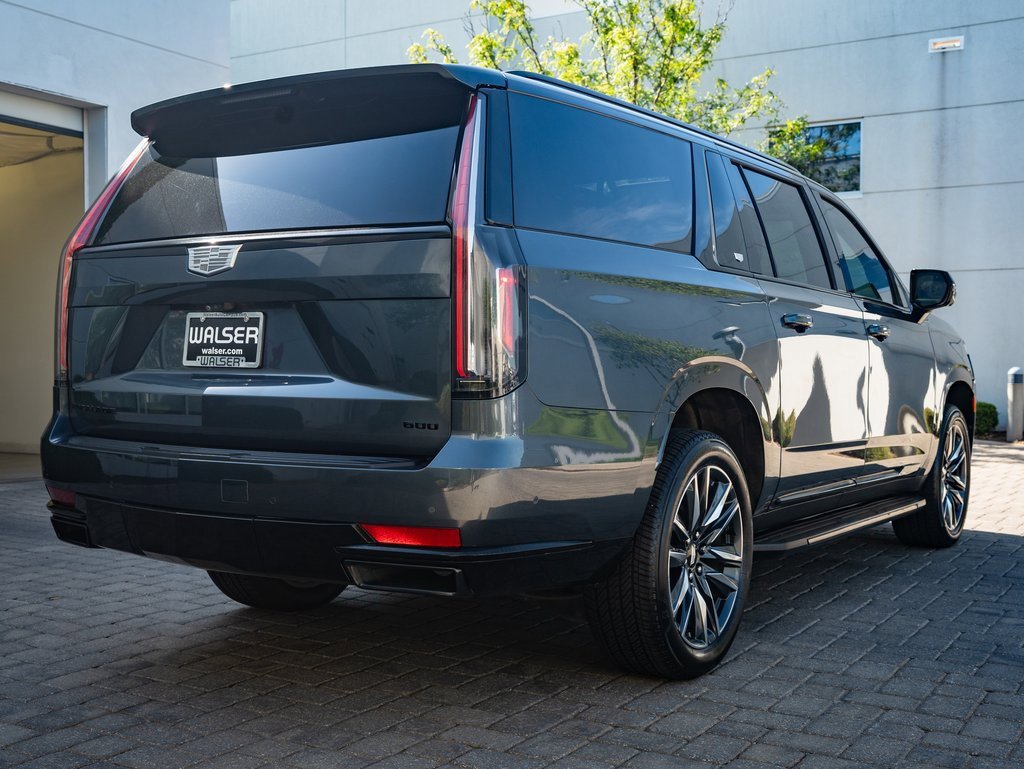 2021 Cadillac Escalade ESV Sport Platinum photo 7