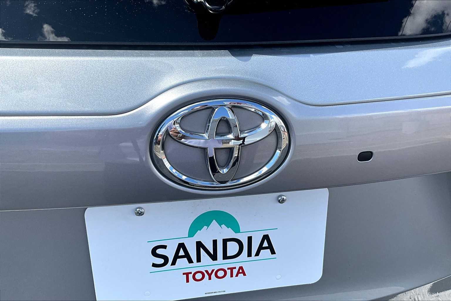2015 Toyota Highlander Limited photo 30