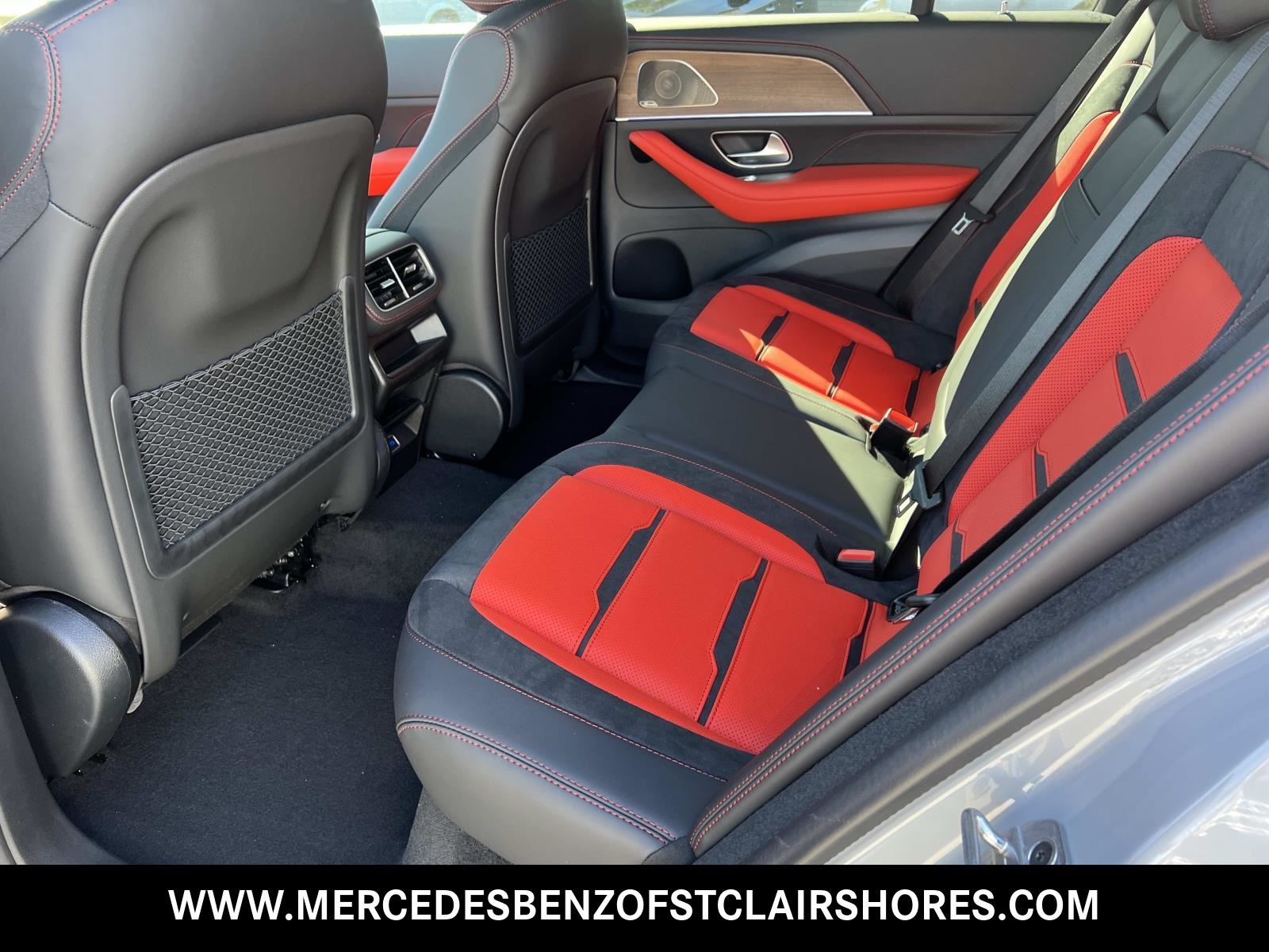 2026 Mercedes Benz GLE AMG 53 4MATIC photo 11