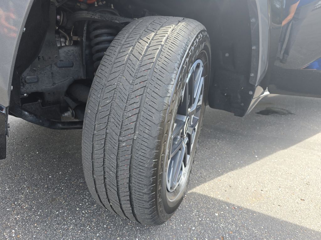 2023 Toyota Tundra Limited photo 28