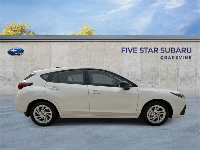 2025 Subaru Impreza Base photo 9