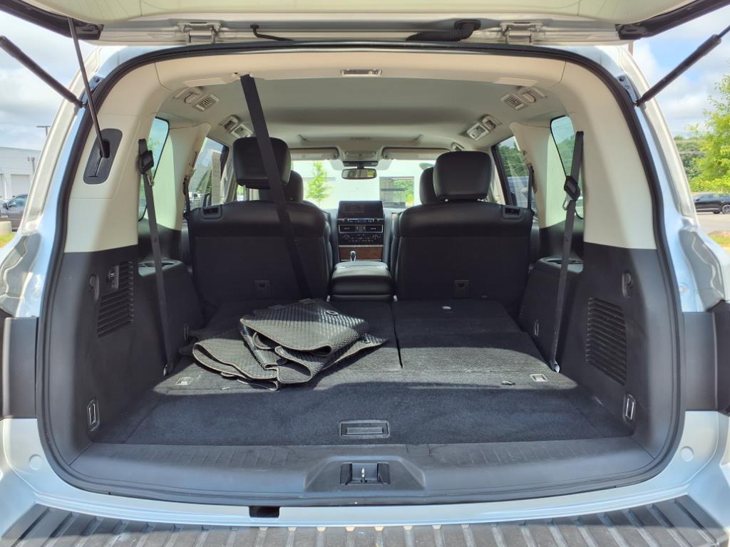 2023 Nissan Armada SL photo 25